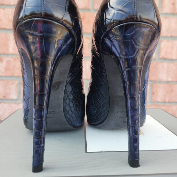 Tom Ford Black Croc-Embossed Heels - Picture 4 of 8
